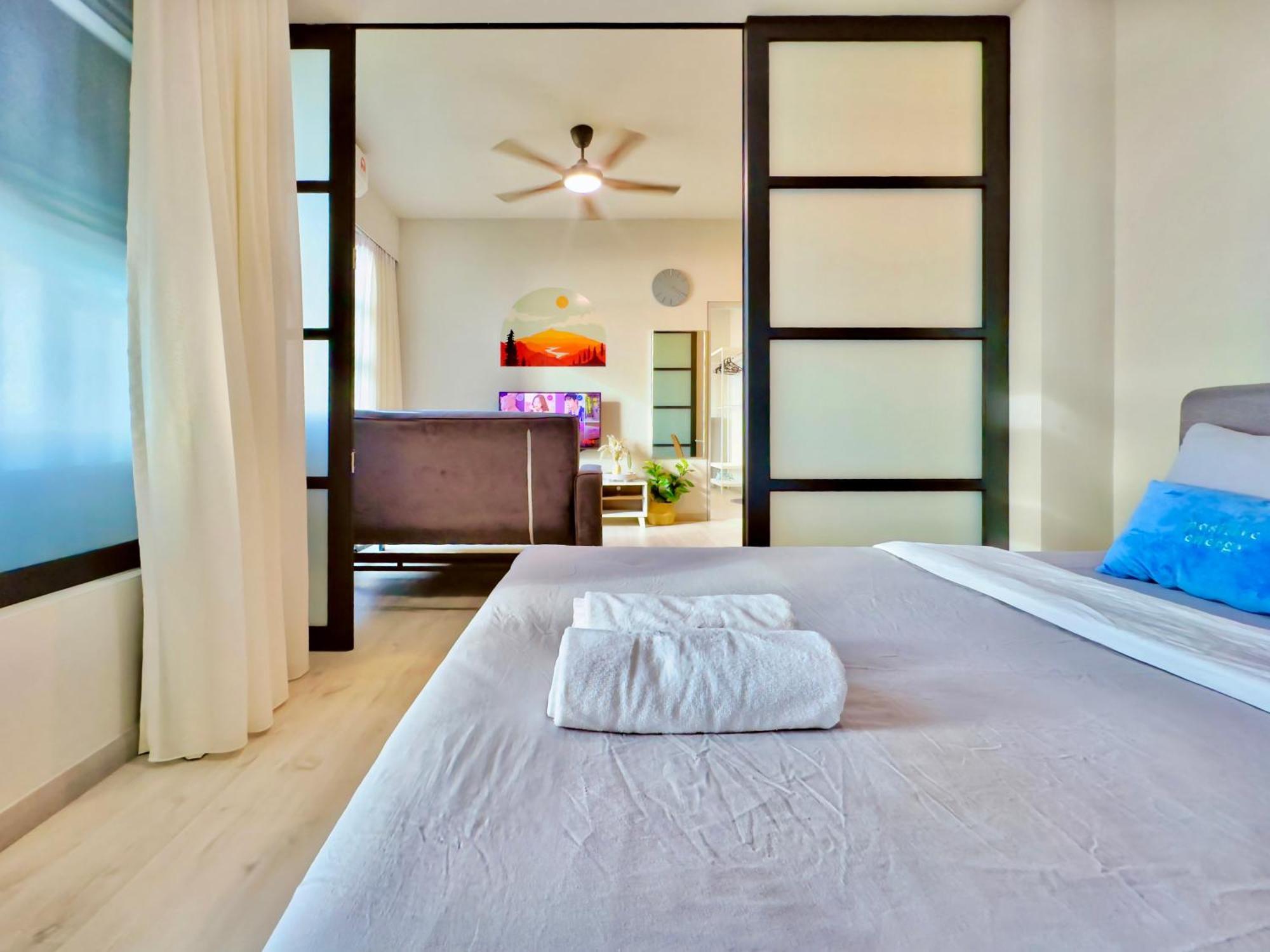 קוטה קינבלו #6 Jesselton Quay City Pads Seaview By Zeluxo מראה חיצוני תמונה